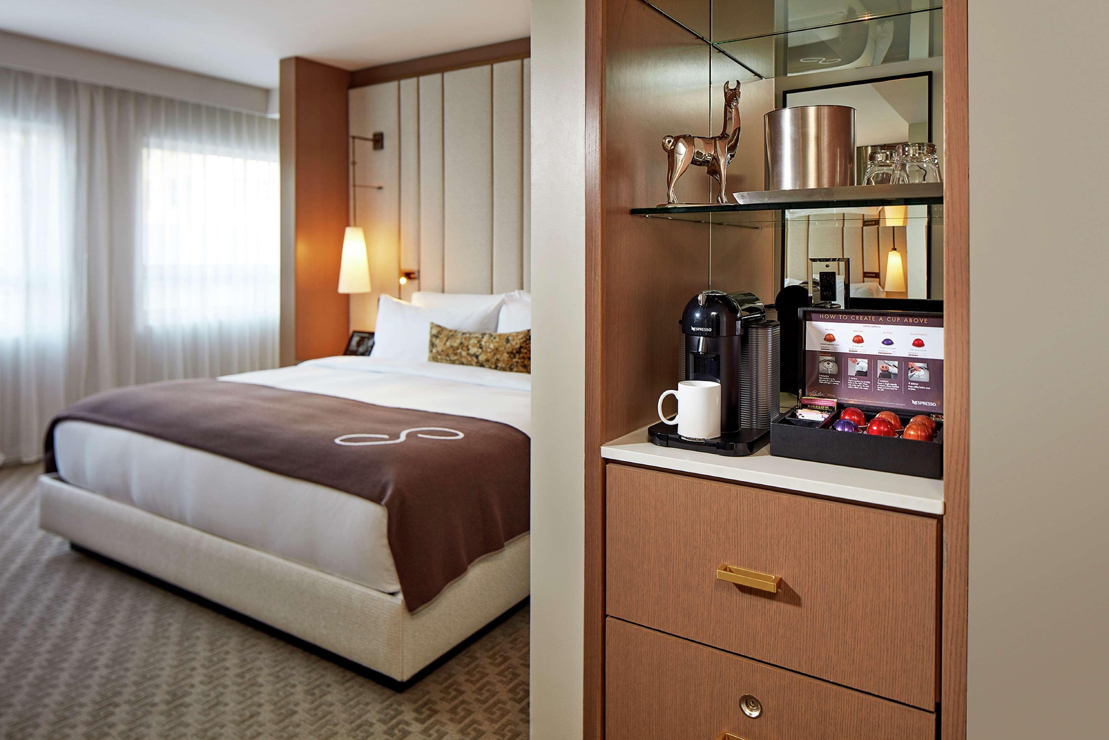The Statler Dallas, Curio Collection By Hilton Exterior foto
